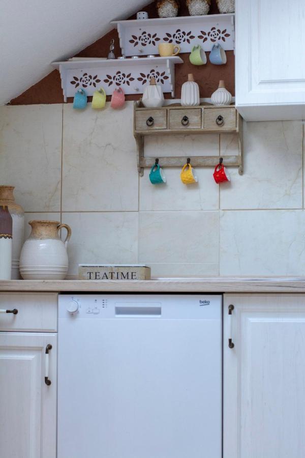 Apartment Dadi ツェティニェ エクステリア 写真